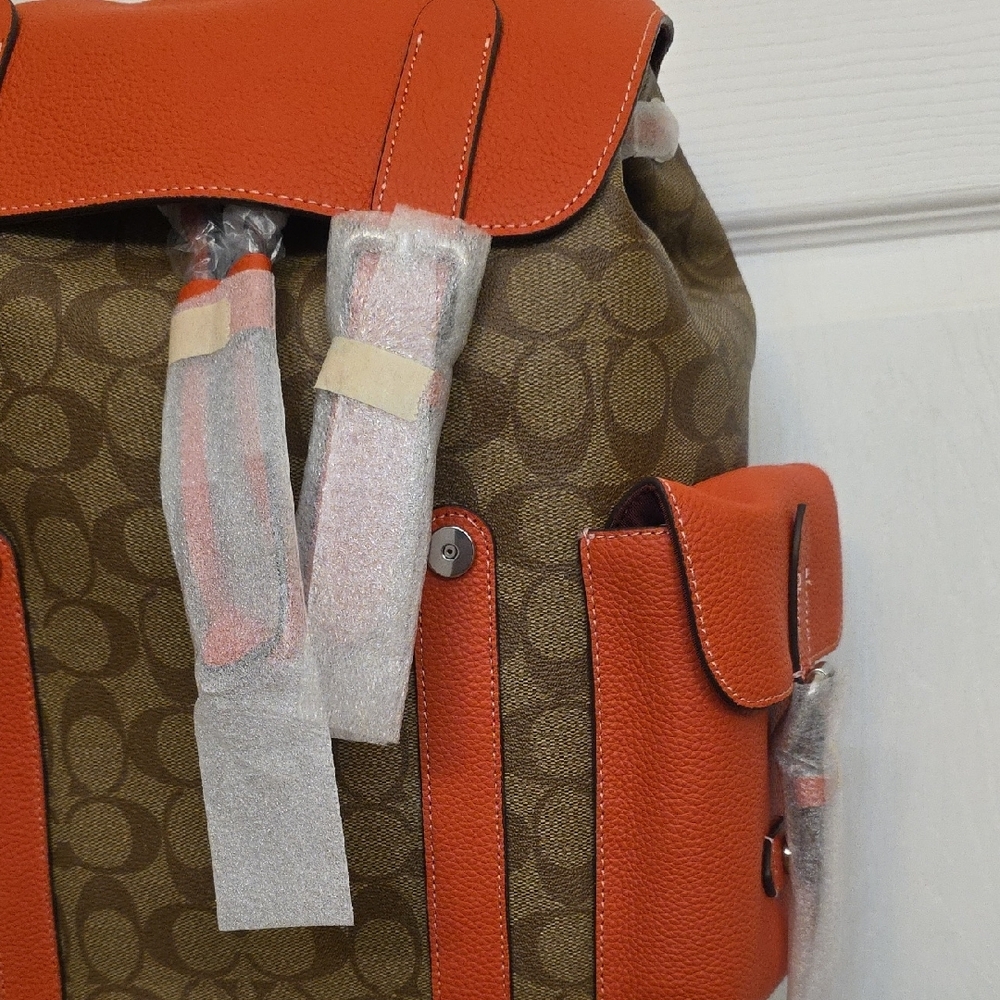 Coach Brown‎ and Orange Backpack with Signature Design - Picture 4 of 16